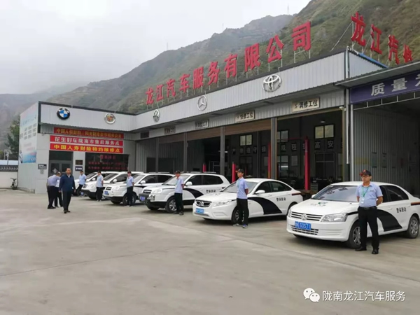 金錘鈑金，銀槍噴漆！龍江汽修值得信賴！