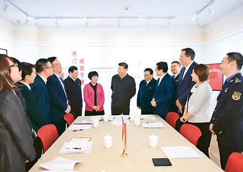 習近平：堅持、完善和發(fā)展中國特色社會主義國家制度 與法律制度